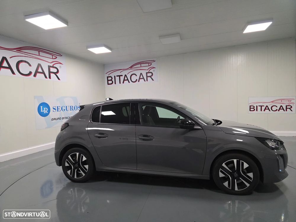 Peugeot 208 1.2 PureTech Allure — photo 2