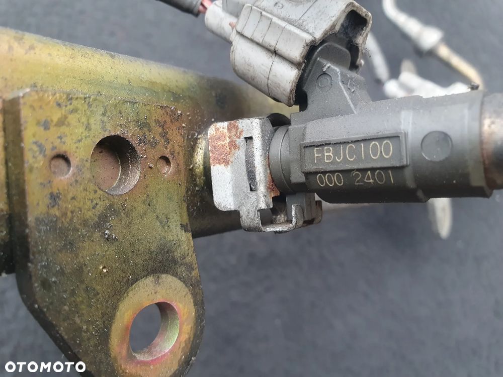 LISTWA WTRYSKOWA + WTRYSKI NISSAN X-TRAIL I 2.0 16V FBJC100 - 3