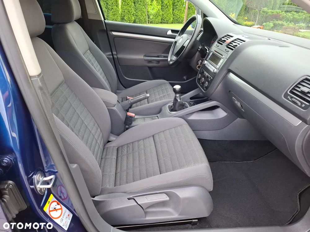 Volkswagen Golf 1.6 Tour Edition - 38