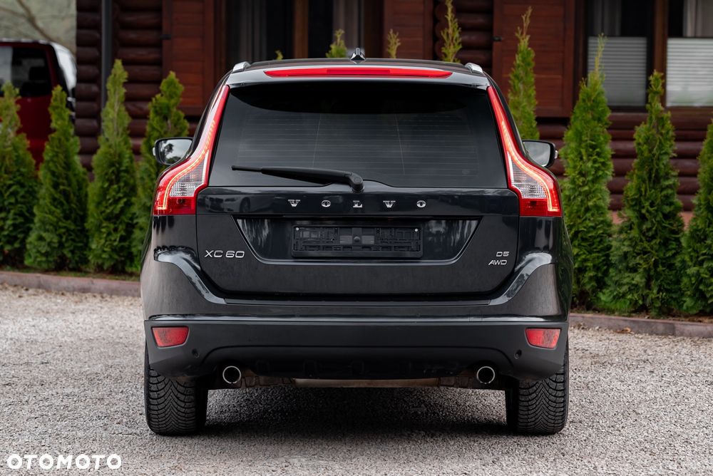 Volvo XC 60 2.4D AWD - 11