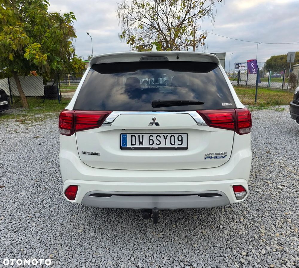 Mitsubishi Outlander 2.4 4WD Plug-In Hybrid Diamant - 7