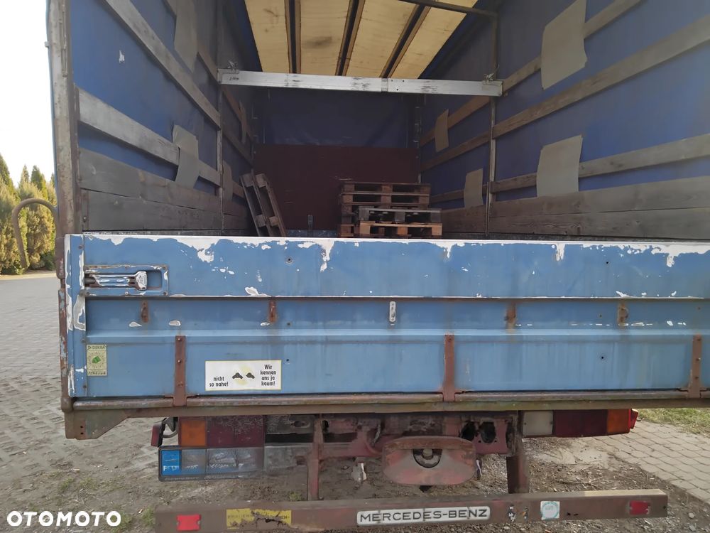 Mercedes-Benz 814 - 13