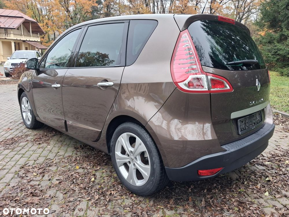 Renault Scenic TCe 130 Bose Edition - 8