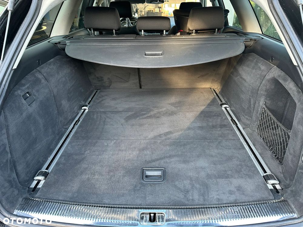 Audi A6 Avant 2.4 - 17