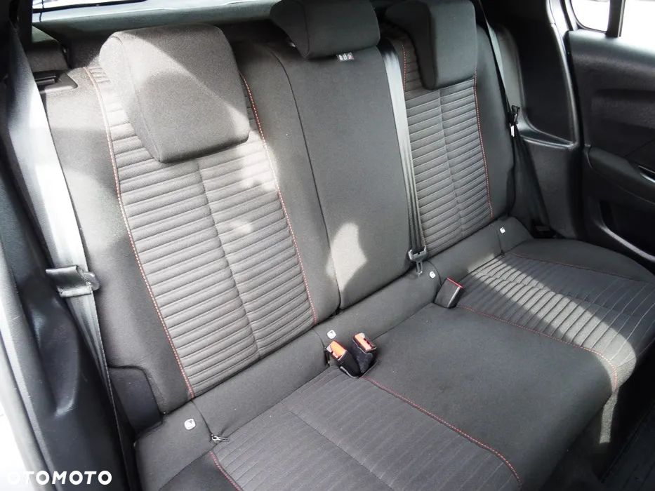 Peugeot 208 1.2 PureTech Active Pack S&S - 14