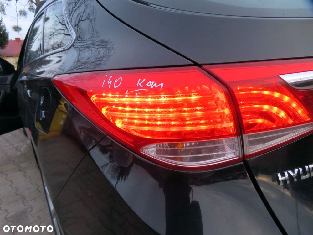 LAMPA TYLNA LEWA I40 VF KOMBI 92401-3Z000 HYUNDAI 2011-2014 - 1