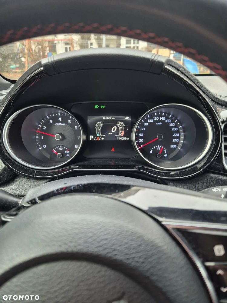 Kia ProCeed 1.6 T-GDI GT DCT - 4