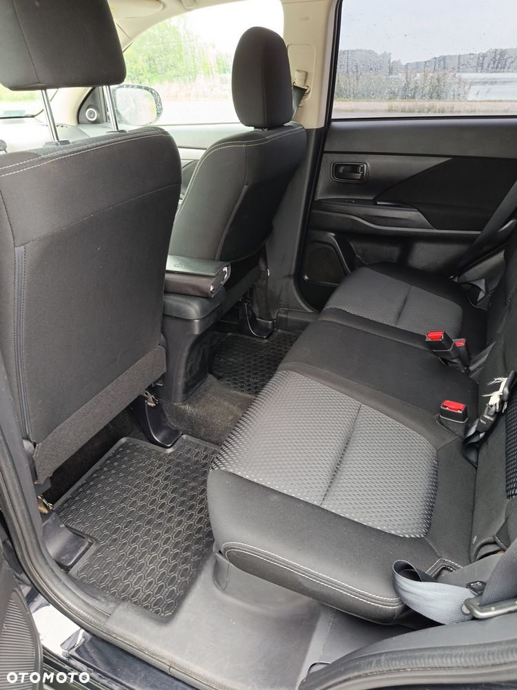 Mitsubishi Outlander 2.0 City Style 2WD - 7