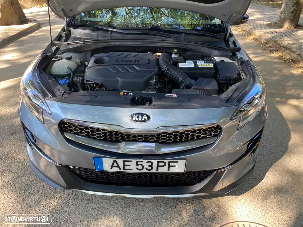 Kia XCeed 1.6 CRDi Tech+SRF - 53
