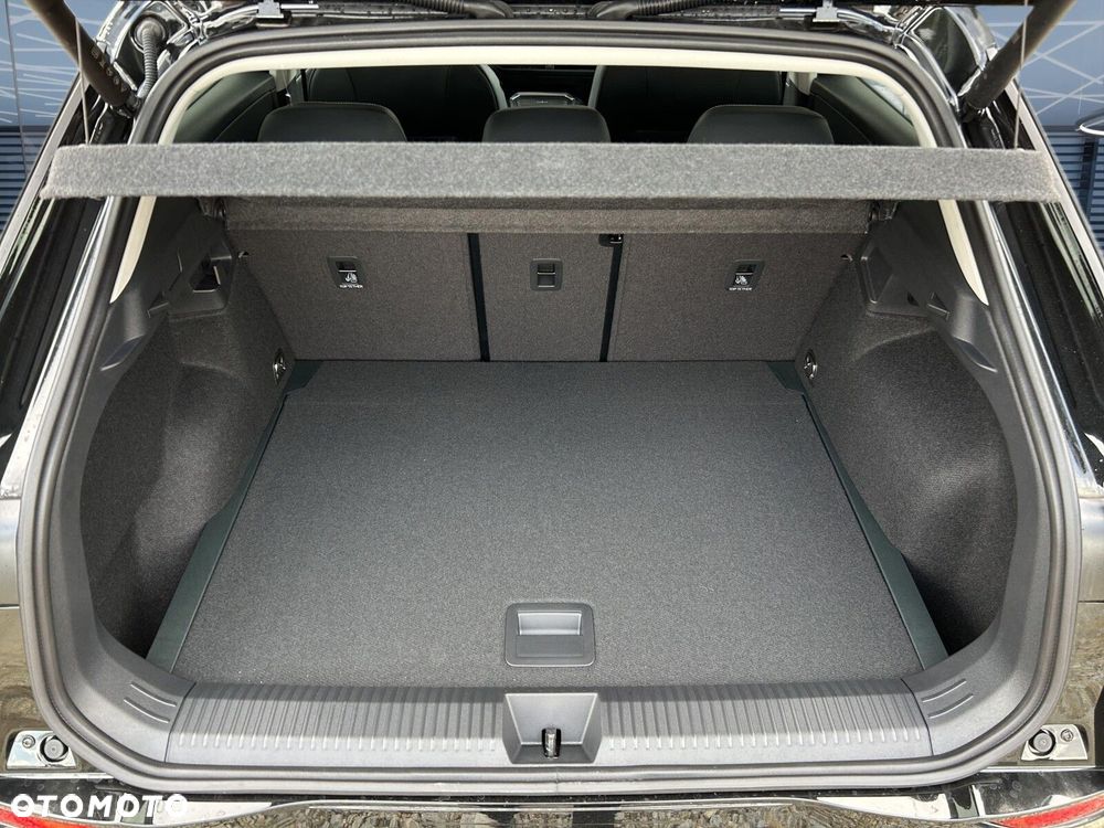 Volkswagen T-Roc - 30