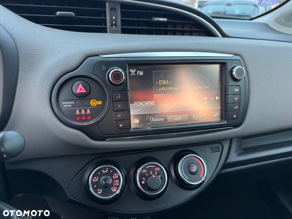 Toyota Yaris - 15
