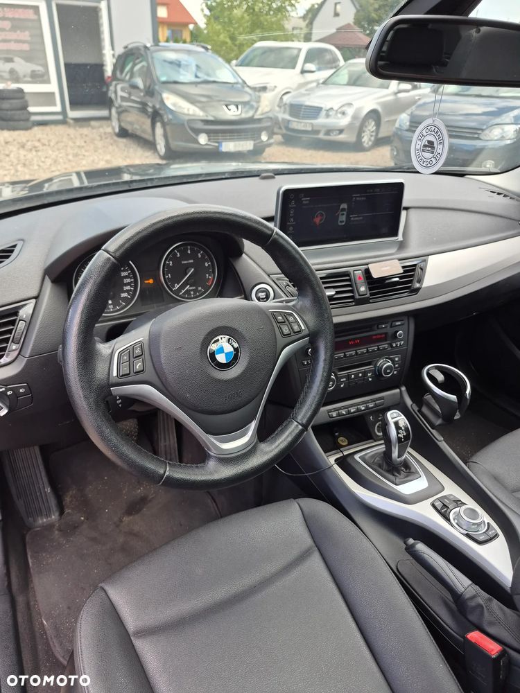 BMW X1 xDrive28i xLine - 8