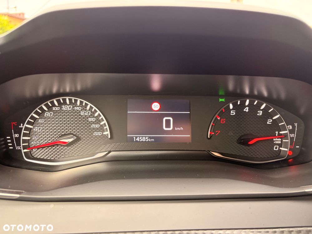 Peugeot 208 1.2 PureTech Style S&S - 13