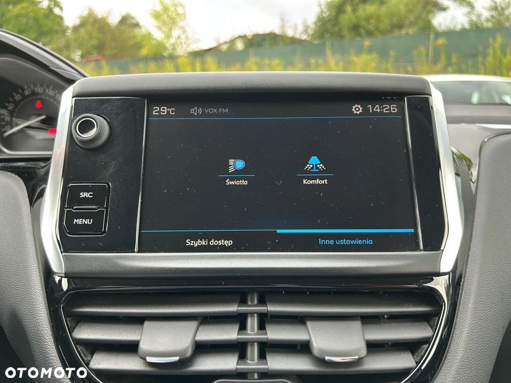 Peugeot 208 1.2 PureTech Style - 34
