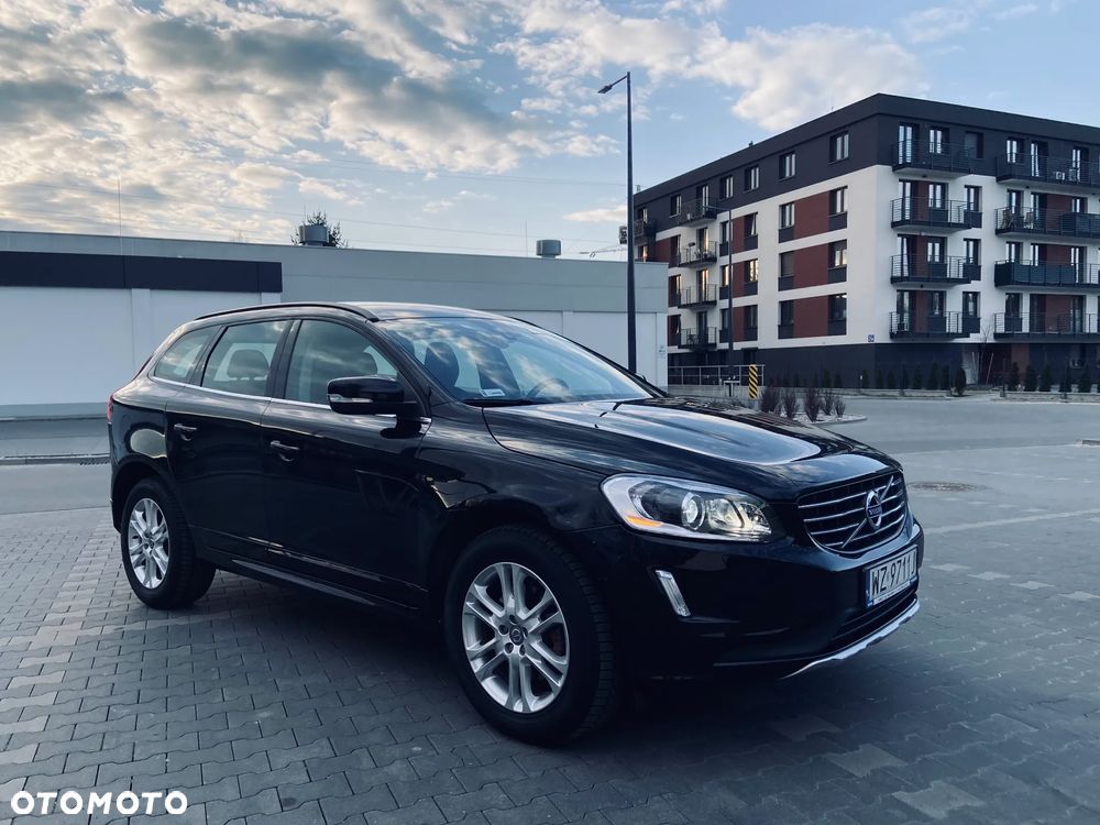Volvo XC 60 D4 AWD Momentum - 6