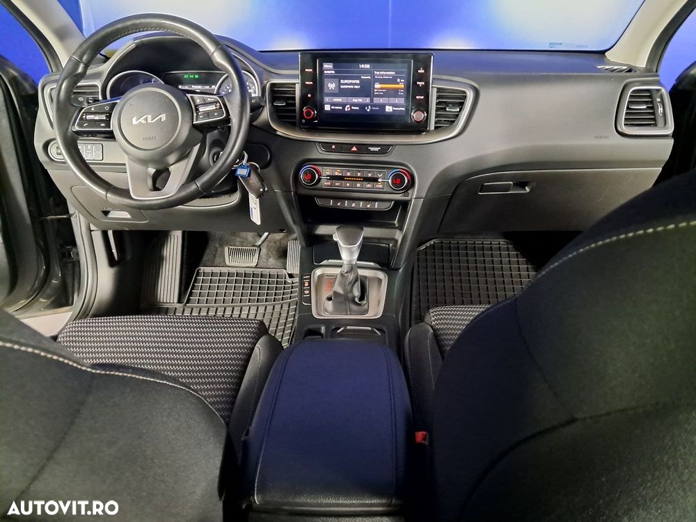 Kia XCeed - 14