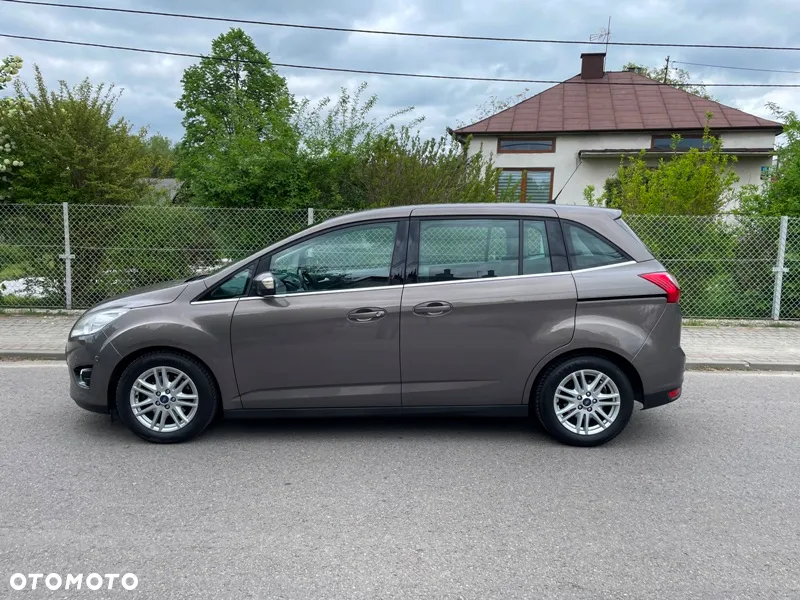 Ford Grand C-MAX - 3