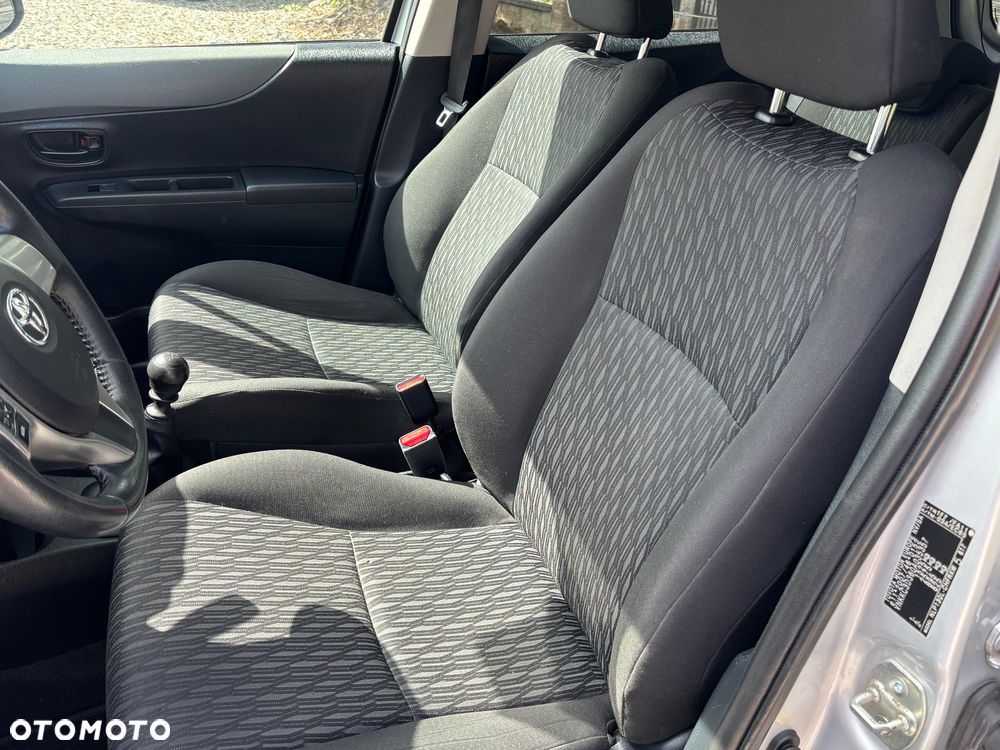 Toyota Yaris 1.4 D-4D Comfort - 20