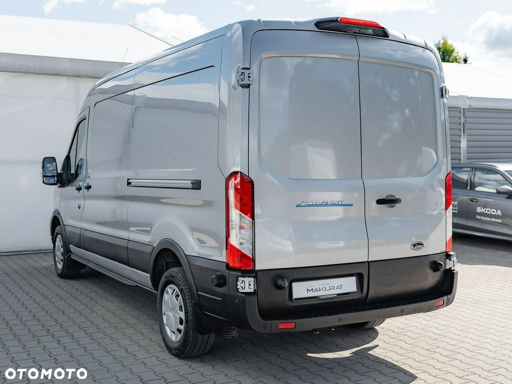 Ford Transit - 5