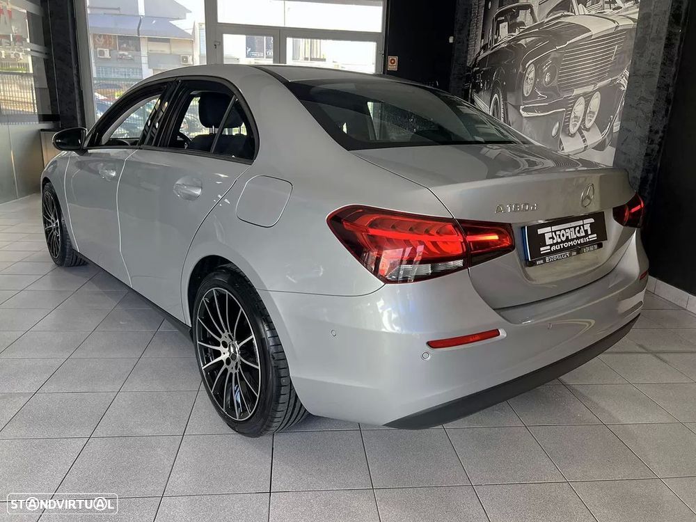 Mercedes-Benz A 180 Limousine d Business Solutions - 4