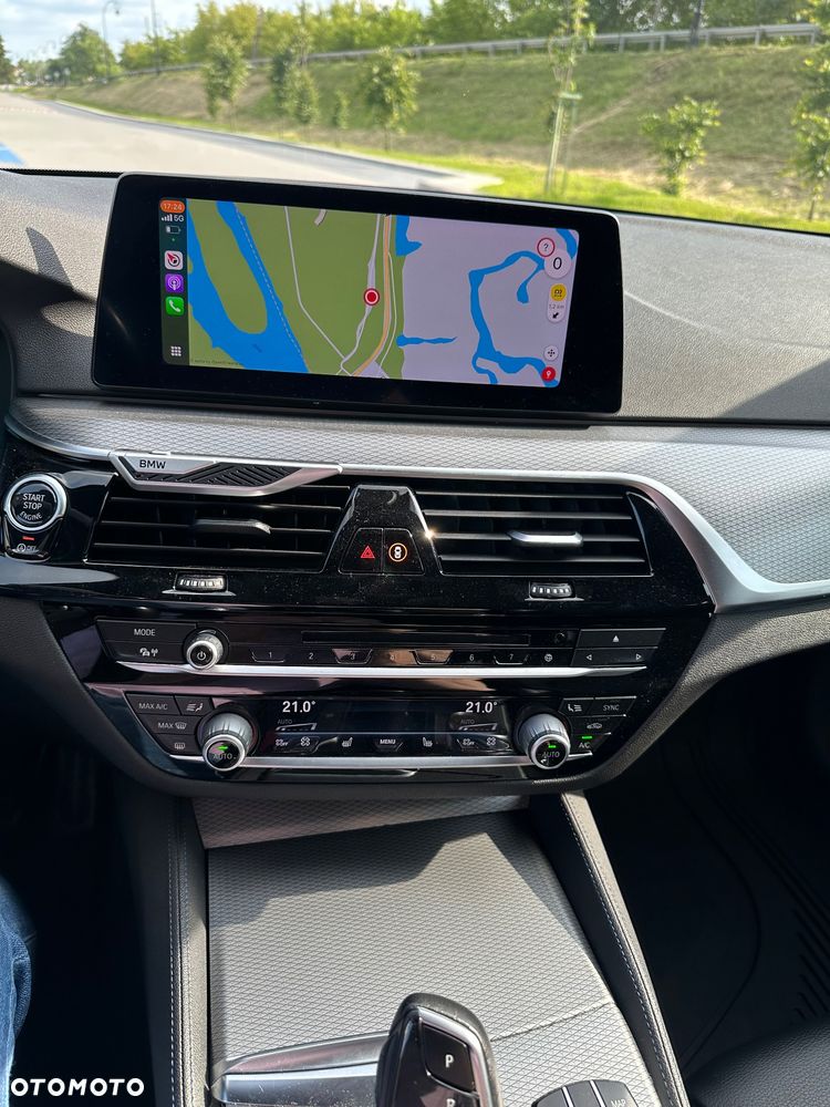 BMW Seria 5 530d xDrive M Sport sport - 37