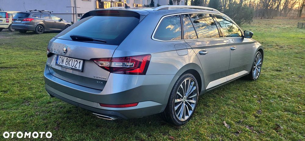 Skoda Superb 2.0 TSI 4x4 L&K DSG - 5