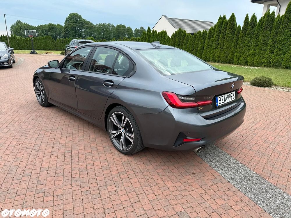 BMW Seria 3 318d Edition Luxury Line Purity - 5