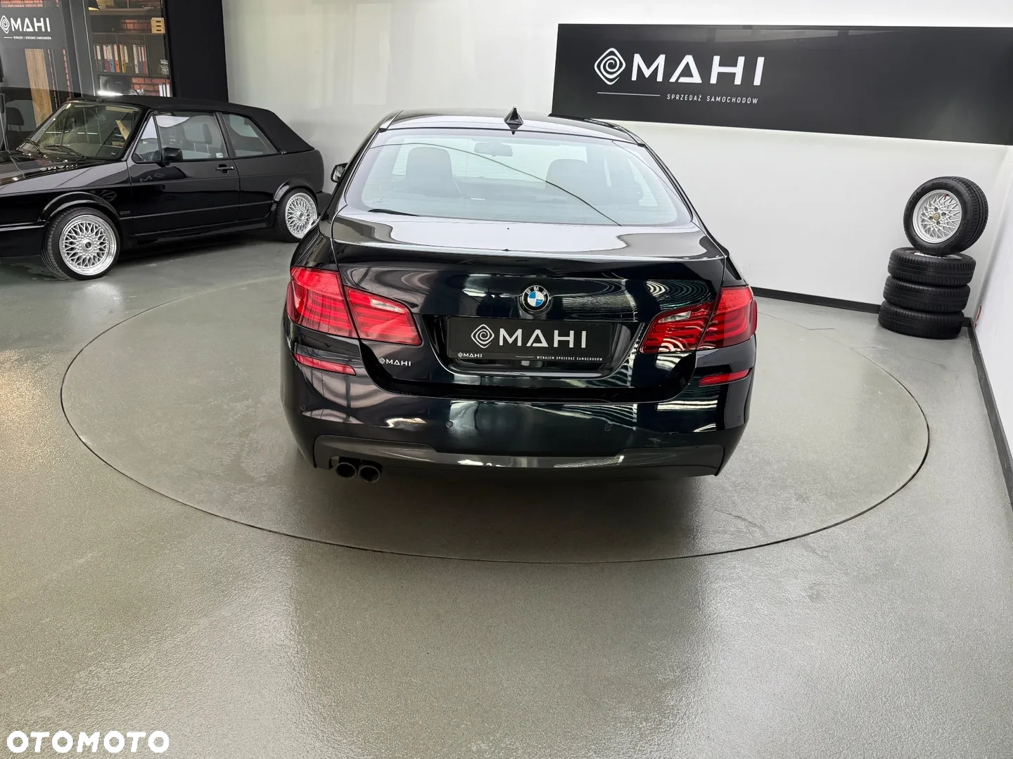 BMW Seria 5 520i Touring Luxury Line - 10
