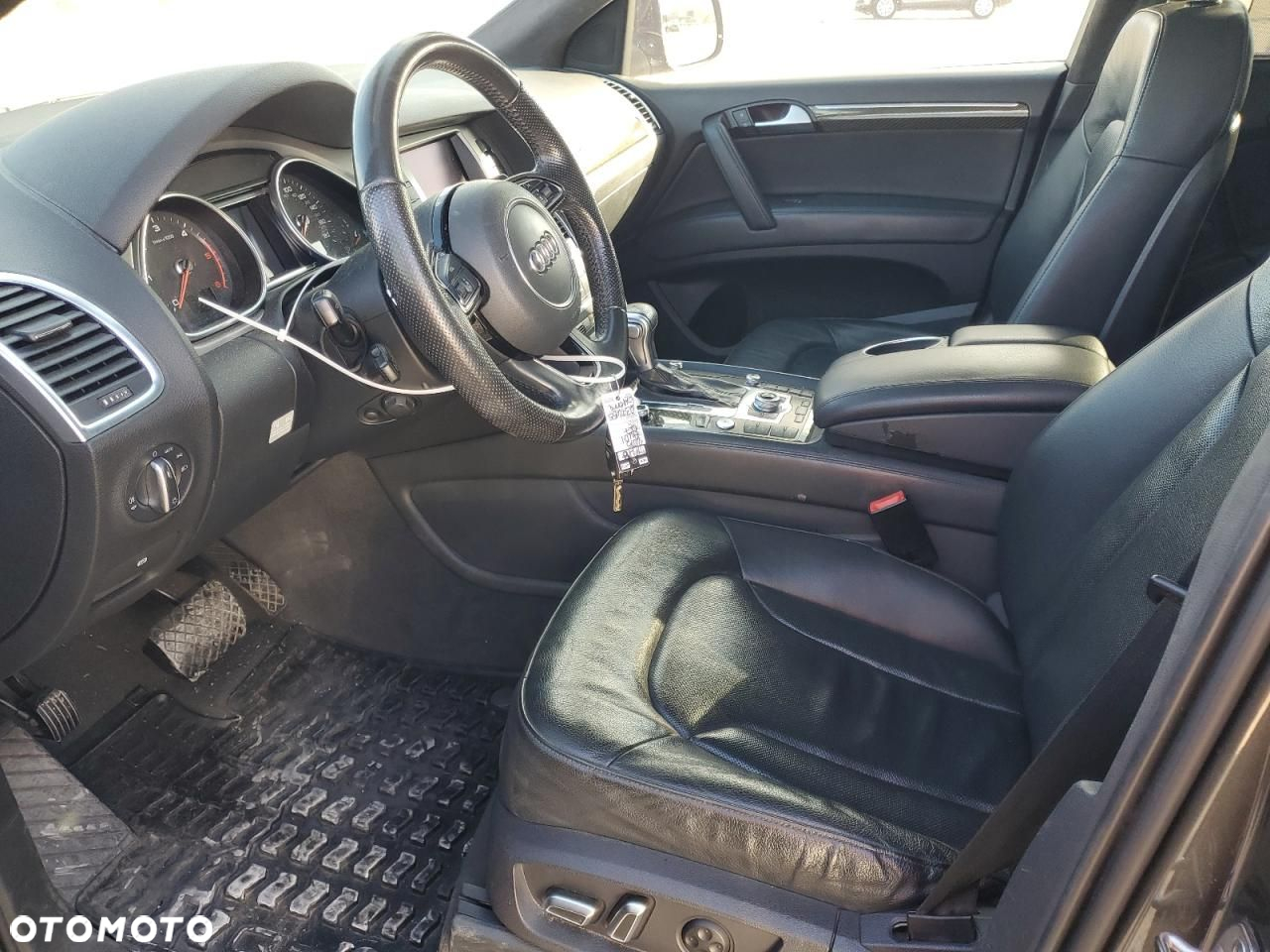 Audi Q7 - 7