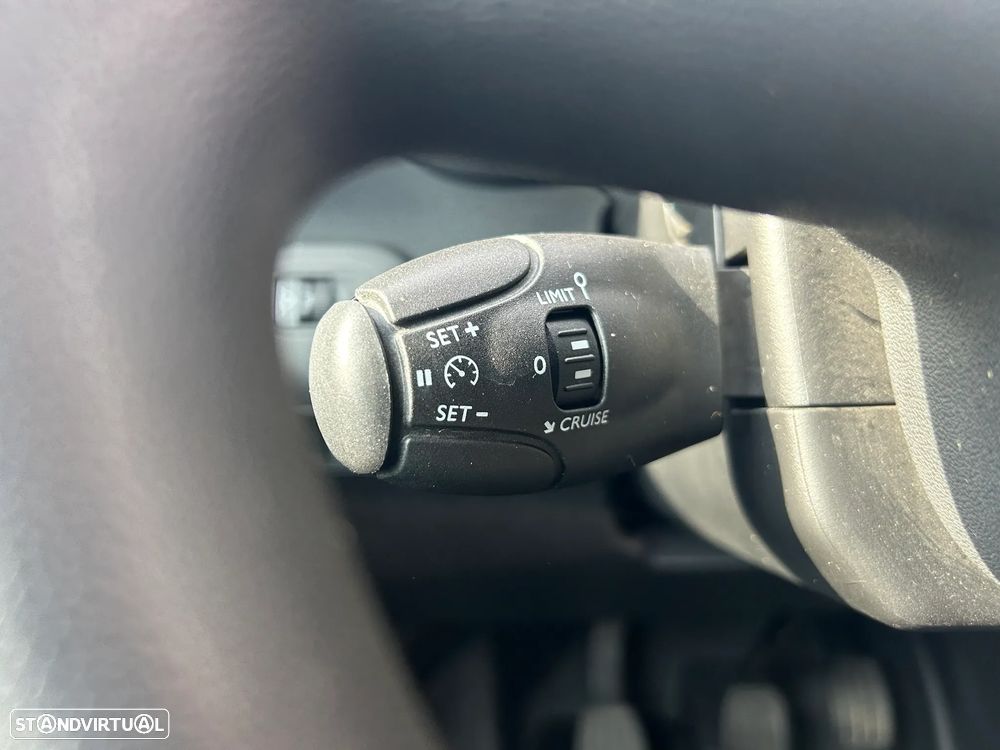 Citroën Berlingo Van 3 Lugares - 27