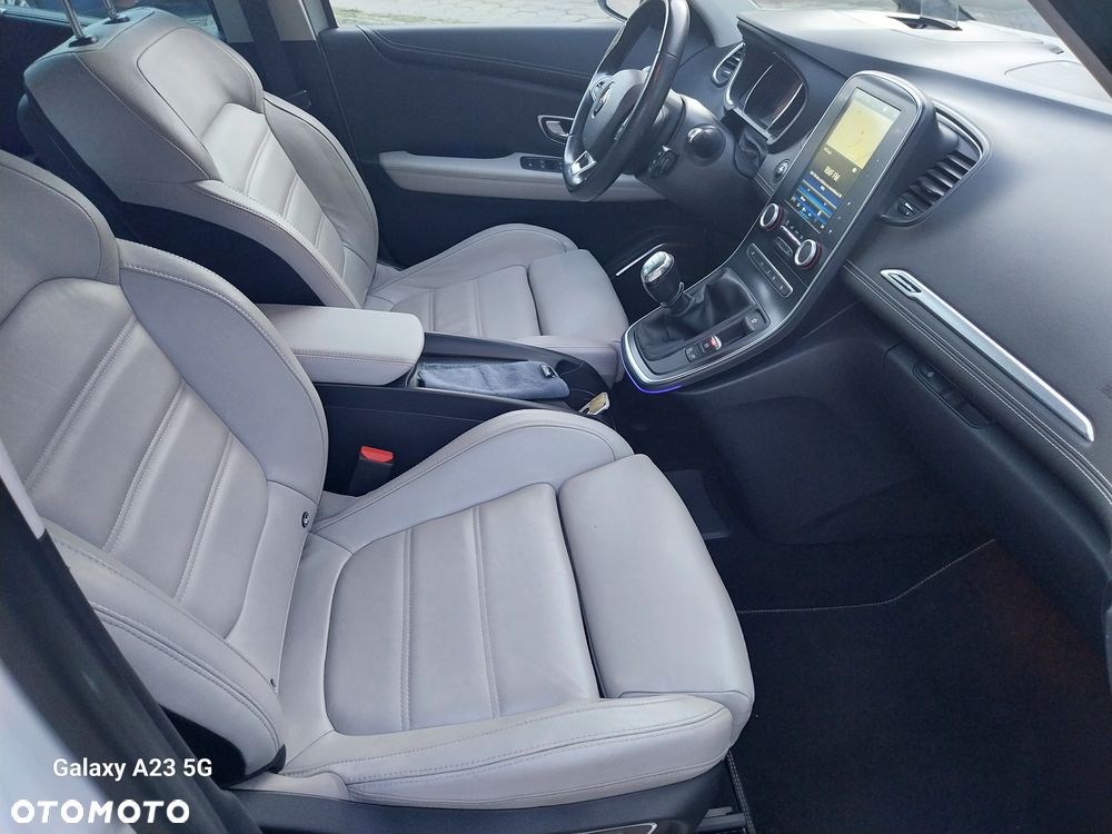 Renault Scenic 1.2 TCe Energy Bose Edition - 13