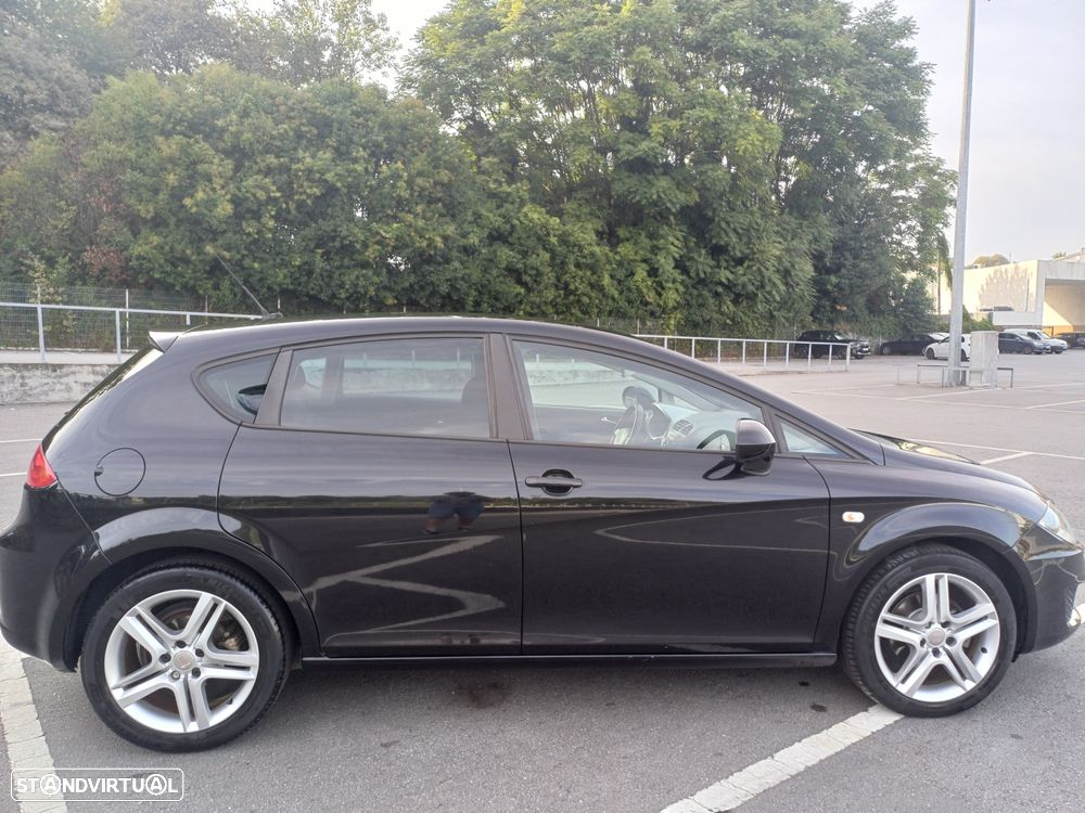 SEAT Leon 1.6 TDI Sport - 4