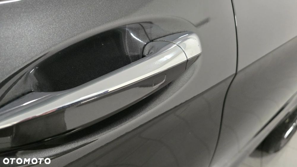 Mercedes-Benz GLC 300 de 4Matic 9G-TRONIC AMG Line Plus - 13