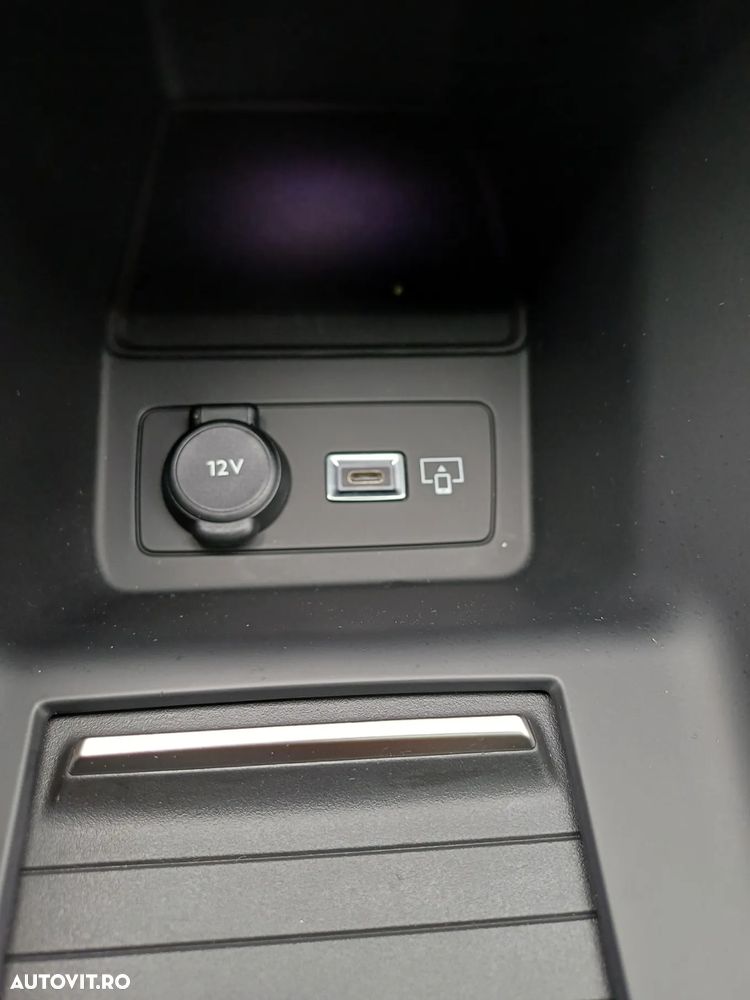 Peugeot 308 1.5L BlueHDI 130 S&S EAT8 GT - 24