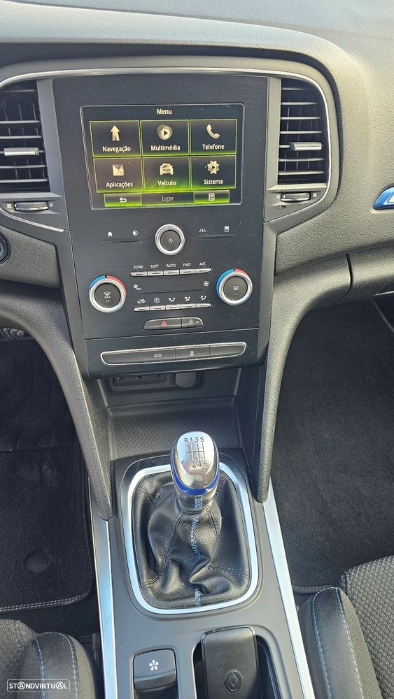 Renault Mégane 1.5 Blue dCi GT Line J18 - 28