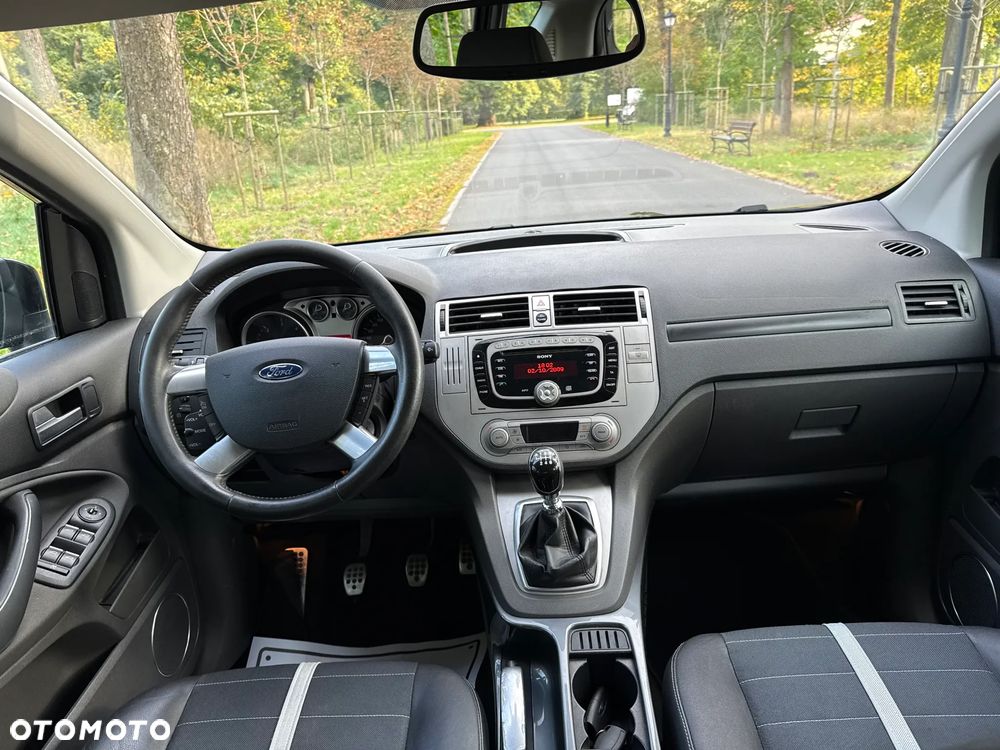 Ford Kuga 2.0 TDCi Titanium - 21