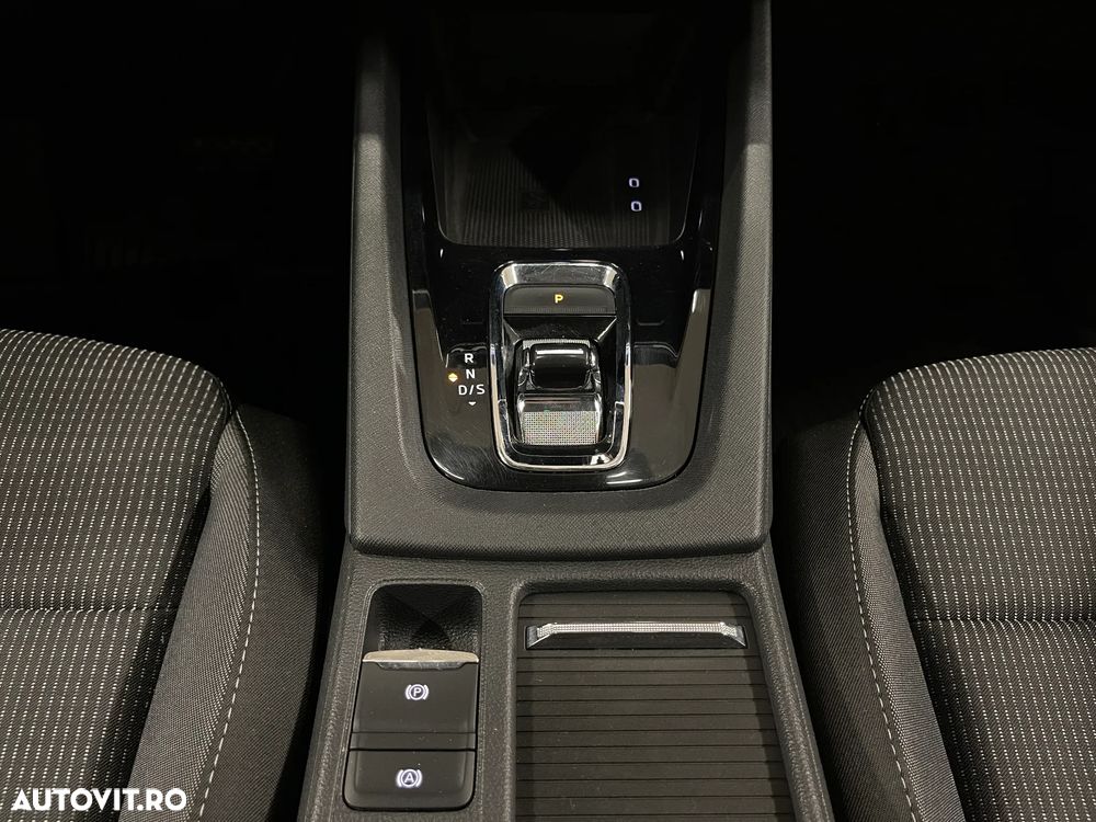 Skoda Octavia 2.0 TDI DSG Ambition - 22