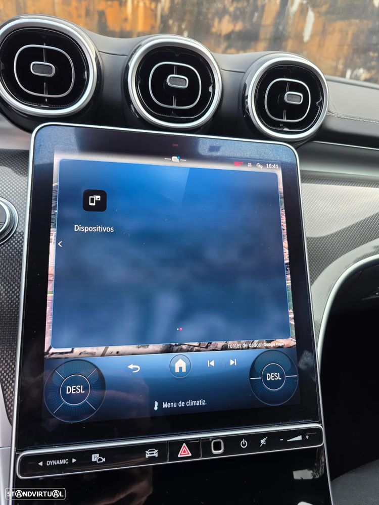 Mercedes-Benz C 300 d AMG Line - 25