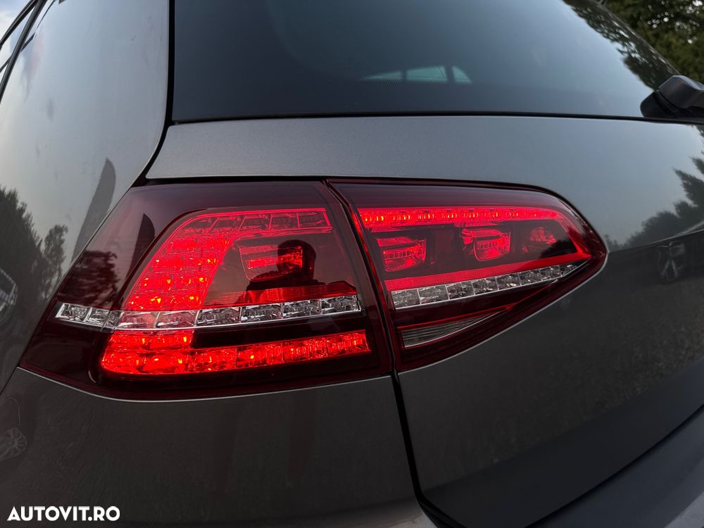 Volkswagen Golf 1.4 TSI BlueMotion Technology Comfortline - 14