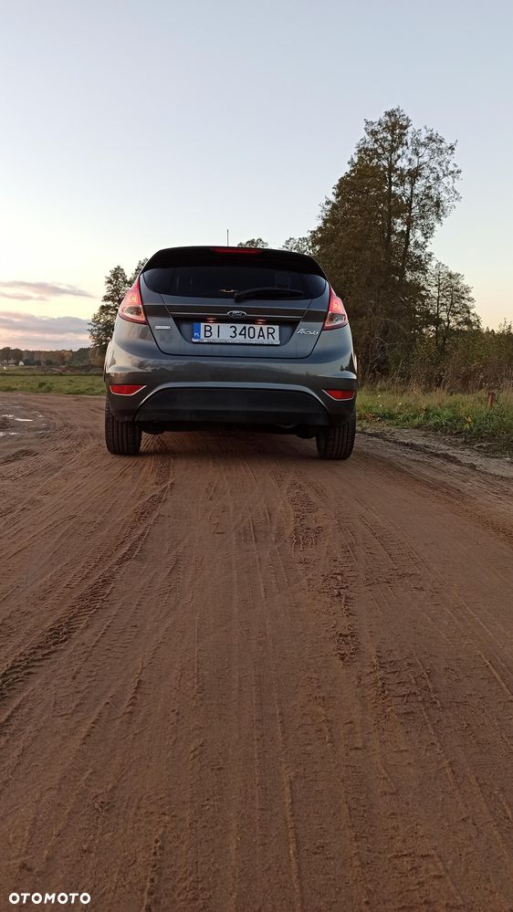 Ford Fiesta 1.0 EcoBoost S&S TREND - 6