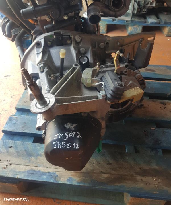 Caixa de Velocidades Renault Laguna II 1.9 Dci Ref: JR5012 - 1