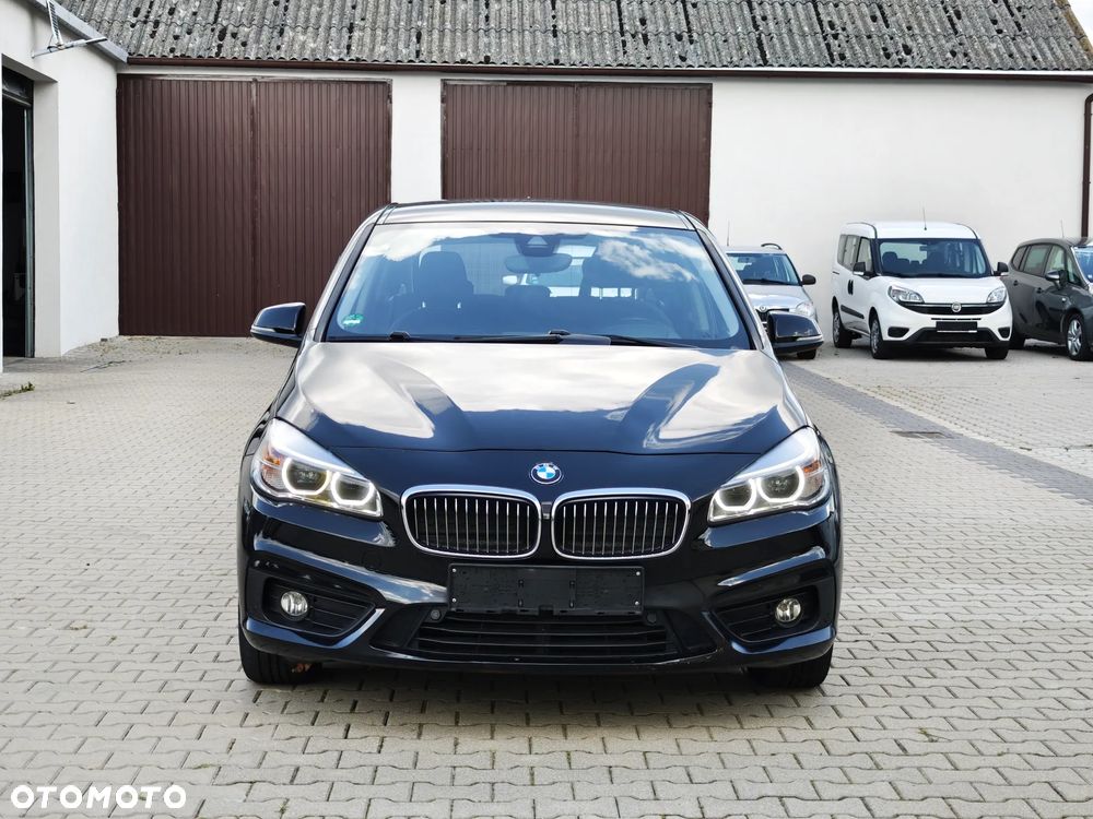 BMW Seria 2 216d Advantage - 12