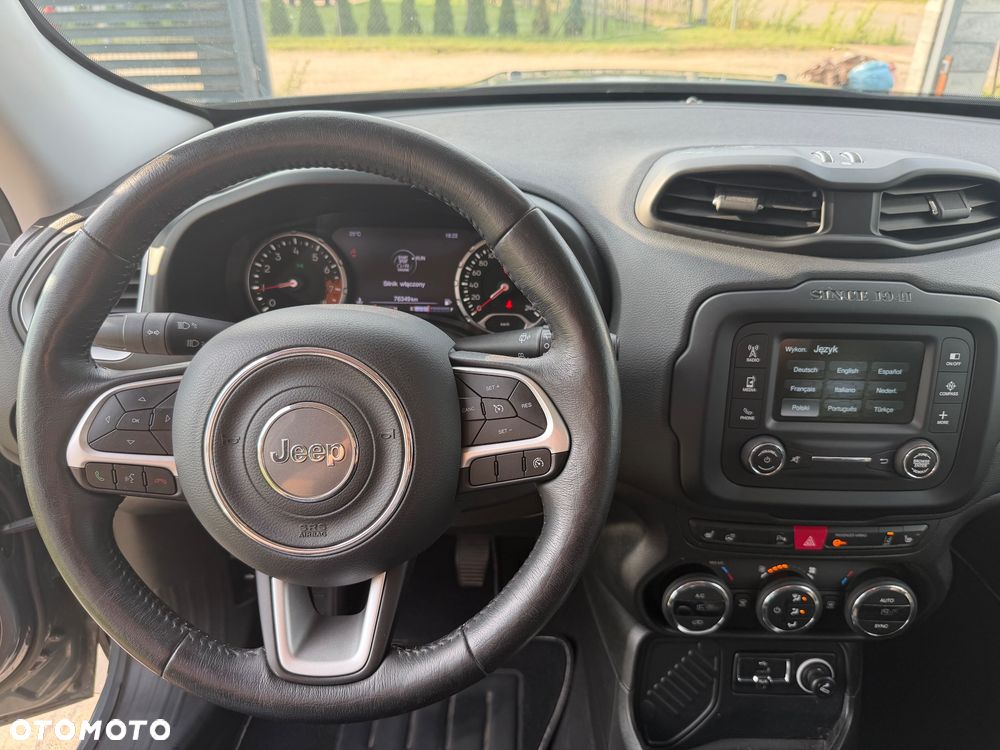 Jeep Renegade 1.4 MultiAir Limited - 28