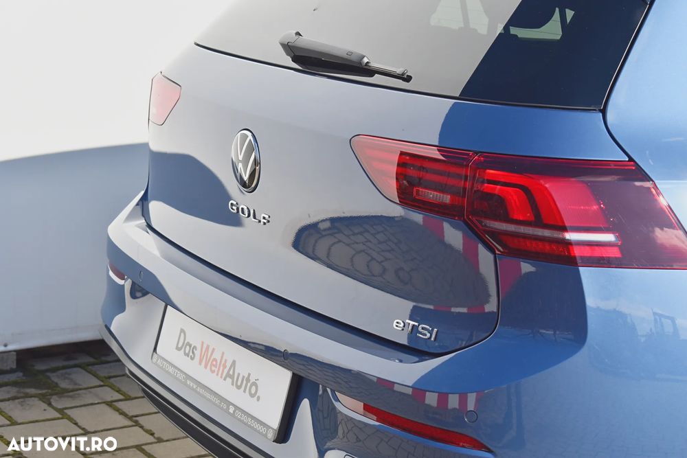 Volkswagen Golf 1.5 eTSI DSG MHEV Life - 17