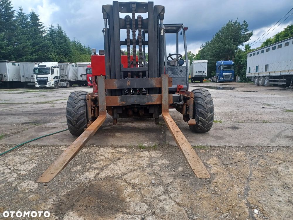 Moffett M 9 - 3