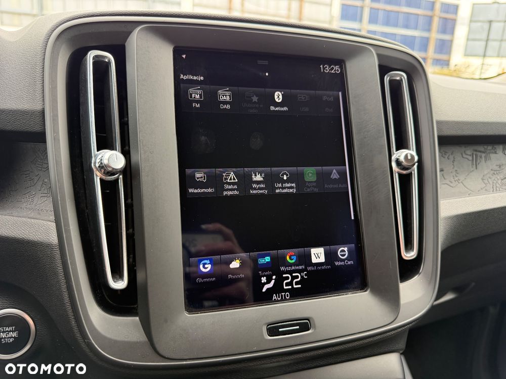Volvo XC 40 - 32