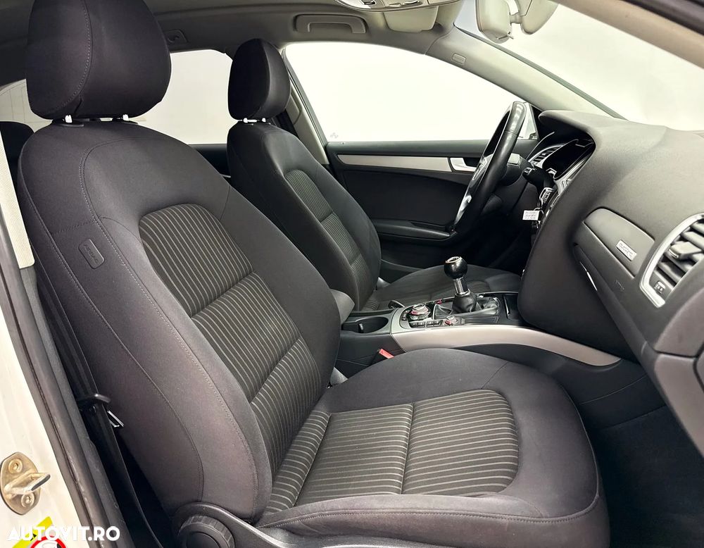 Audi A4 Avant 2.0 TDI DPF quattro Ambiente - 20