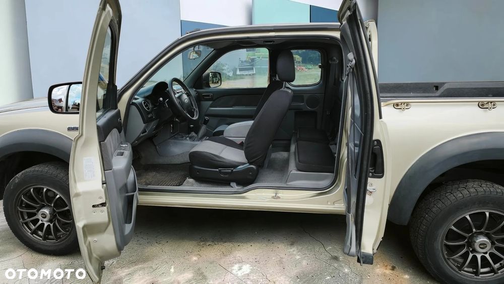 Ford Ranger 2.5 TDCi DC XL - 12