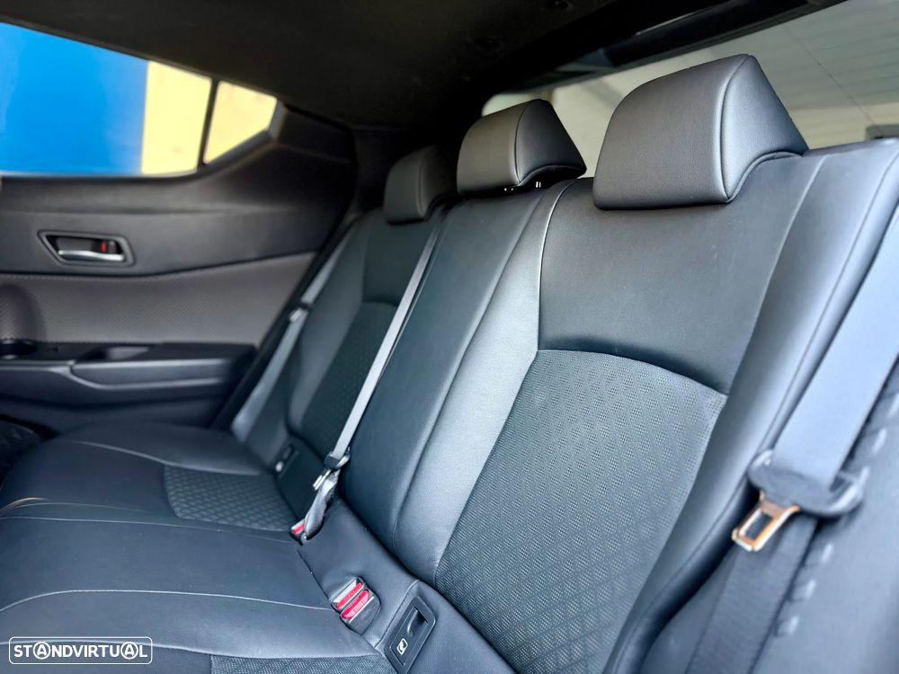 Toyota C-HR 2.0 Hybrid Exclusive - 14