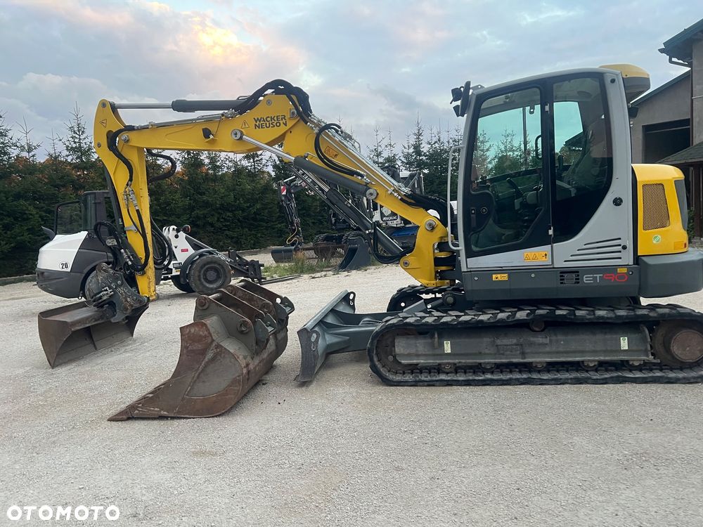 Wacker Neuson Koparka gąsienicowa KLIMA  3xramie łamane Wacker Neuson Et 90 KLIMA Deutz hydrozłącze hydrauliczne Liebherr SW33 LIKUFIX SWA33 + pilot auto hydrauliki 3 x łyżki org Liebherr 9 ton ET90 gumowe gasiennice 1 wł Cat 308 Jcb Yanmar atlas TEREX Liebherr złącze - 5